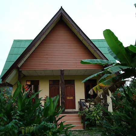 Khao Sok Green Valley Resort - Sha Certified Khao Sok National Park Екстериор снимка